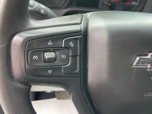 Used 2025 Chevrolet Silverado 1500 Custom Trail Boss w/ LPO, Dark Essentials Package AWD/4WD image 29