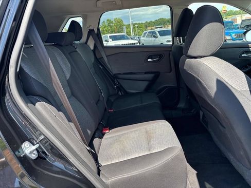 Used 2022 Nissan Rogue SV AWD/4WD image 13