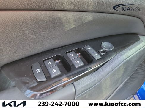 Certified 2024 Kia Sportage EX FWD image 21