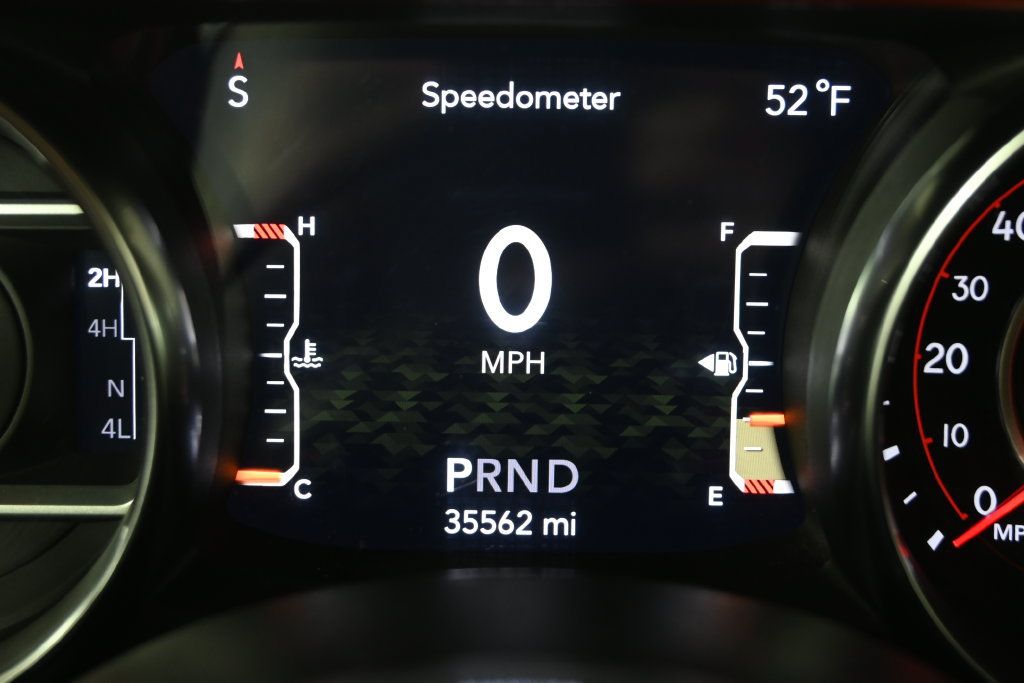 Used 2021 Jeep Wrangler Unlimited Rubicon AWD/4WD image 25