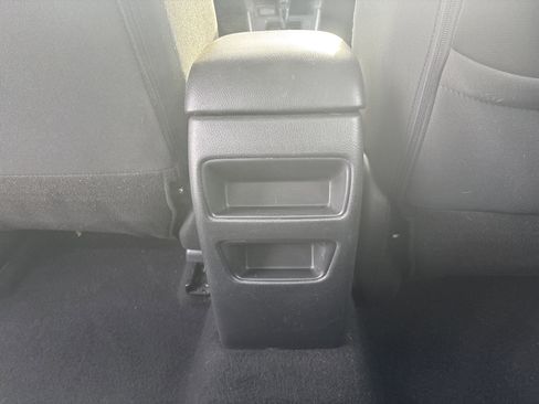 Used 2019 Nissan Sentra S image 27