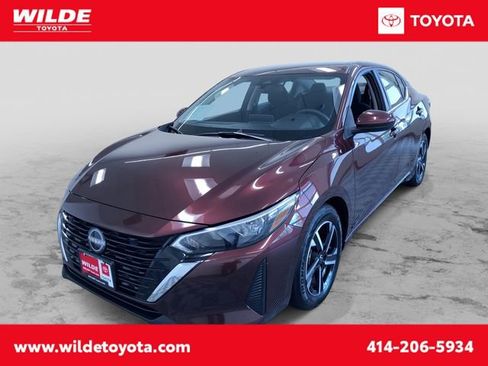 Used 2025 Nissan Sentra SV FWD image 1