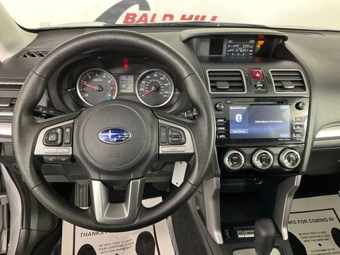 Used 2018 Subaru Forester 2.5i Premium w/ All-Weather Package image 13