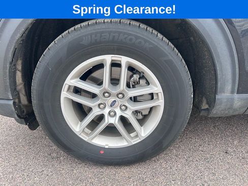 Used 2026 Ford Explorer Active AWD/4WD image 43