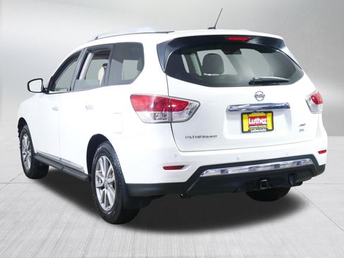Used 2014 Nissan Pathfinder SL w/ SL Premium Package AWD/4WD image 5