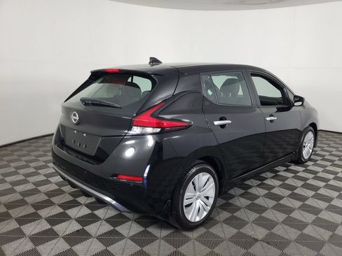 Used 2025 Nissan Leaf S FWD image 4