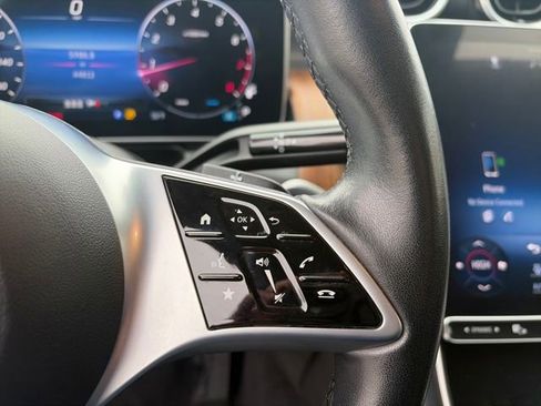 Used 2024 Mercedes-Benz GLC 300 image 45