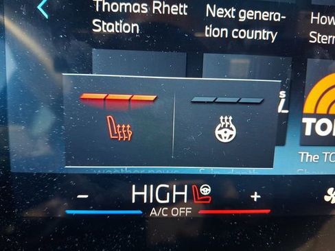 Used 2025 BMW X1 xDrive28i w/ M Sport Package image 24