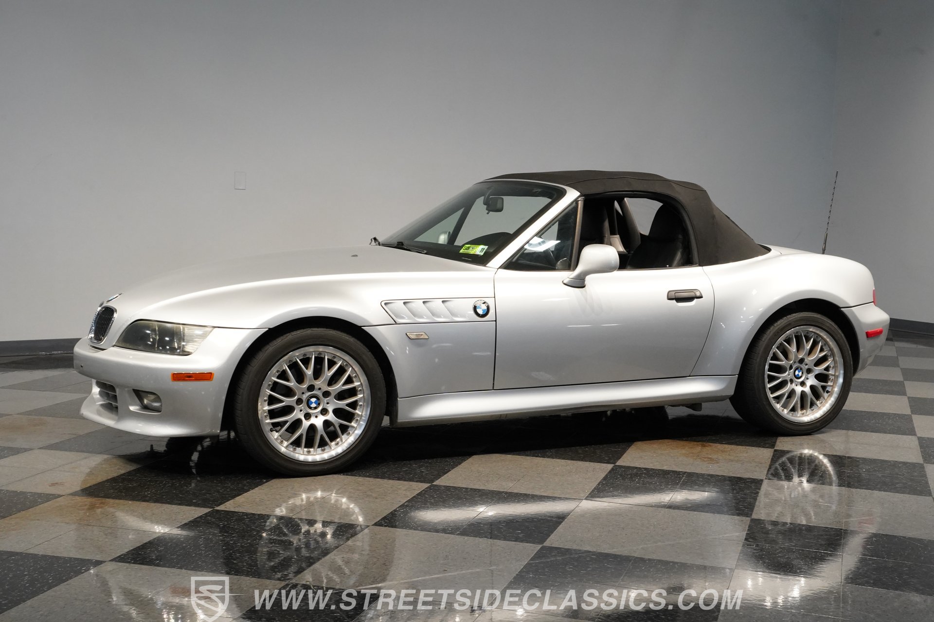 Used 2001 BMW Z3 3.0i RWD image 7