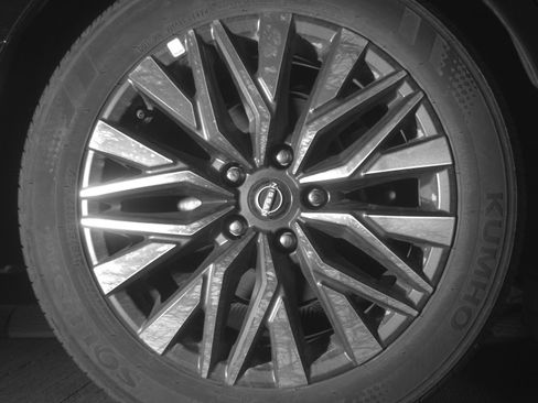 Used 2025 Nissan Altima 2.5 SV image 15