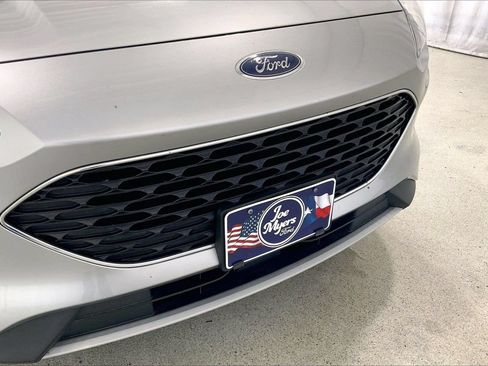 Used 2022 Ford Escape SE AWD/4WD image 7