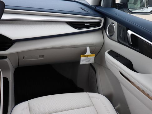 New 2026 Buick Enclave Avenir w/ Super Cruise Package image 10