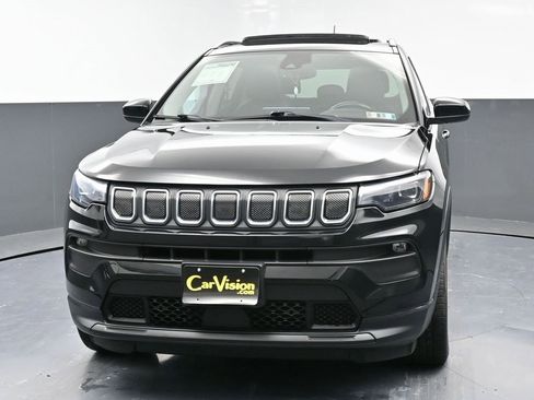 Used 2022 Jeep Compass Latitude w/ Sun and Sound Group image 5