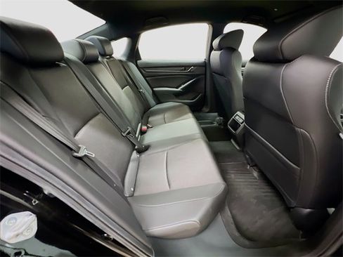Used 2022 Honda Accord Sport image 27
