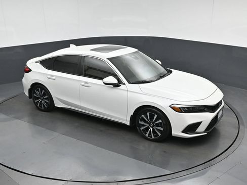 Used 2024 Honda Civic EX-L image 53