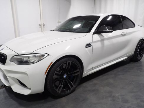 Used 2017 BMW M2 image 5