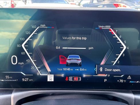 Used 2023 BMW 330i Sedan w/ M Sport Package image 23