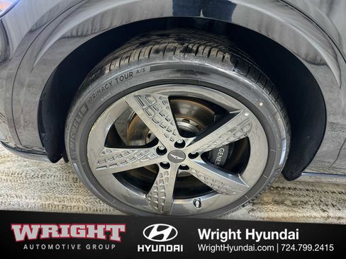 Certified 2025 Genesis GV70 3.5T Sport w/ Sport Advanced Package image 8