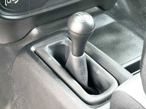 Used 2024 RAM 3500 Tradesman w/ Chrome Appearance Group image 28