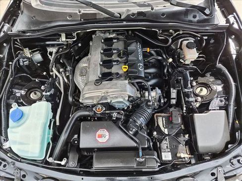 Used 2016 MAZDA MX-5 Miata Sport RWD image 17