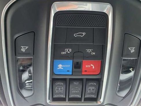 New 2026 Jeep Grand Wagoneer 4WD image 22