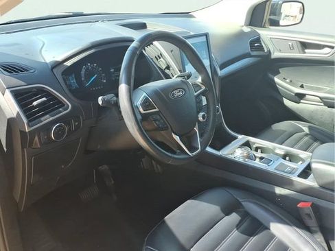 Used 2024 Ford Edge SEL AWD/4WD image 8