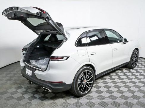 New 2026 Porsche Cayenne image 28