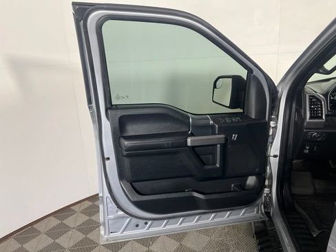 Used 2020 Ford F150 XLT w/ Equipment Group 302A Luxury AWD/4WD image 15
