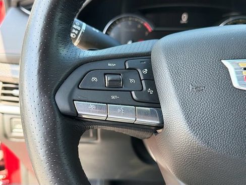 Used 2022 Cadillac XT4 Sport w/ Comfort Package FWD image 34