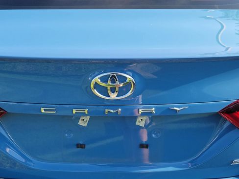 Used 2023 Toyota Camry SE FWD image 23