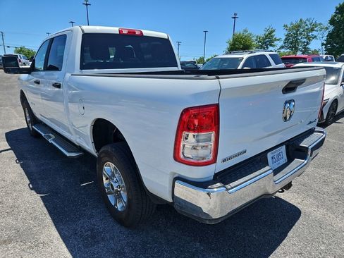 Used 2024 RAM 2500 Big Horn AWD/4WD image 4