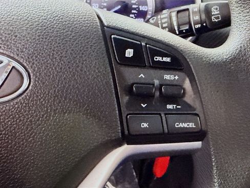 Used 2020 Hyundai Tucson SE w/ Cargo Package AWD/4WD image 15