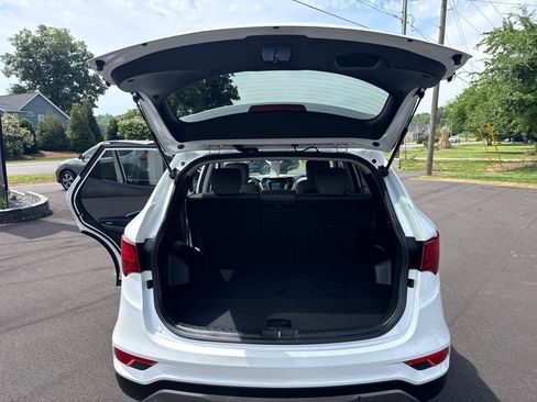 Used 2018 Hyundai Santa Fe Sport w/ 2.4L Value Package 02 AWD/4WD image 11
