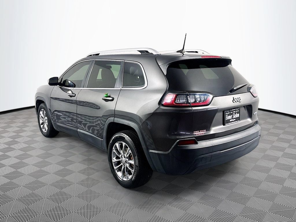Used 2019 Jeep Cherokee Latitude Plus FWD image 5