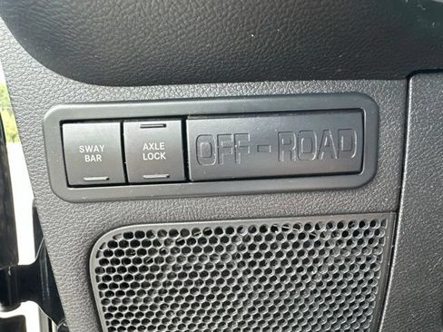 Used 2014 Jeep Wrangler Unlimited Rubicon w/ Connectivity Group AWD/4WD image 14