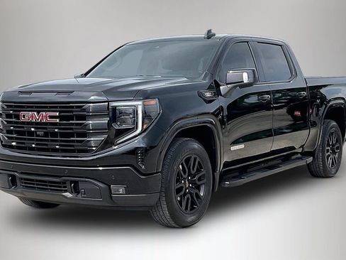 Used 2024 GMC Sierra 1500 Elevation w/ Elevation Premium Package RWD image 2