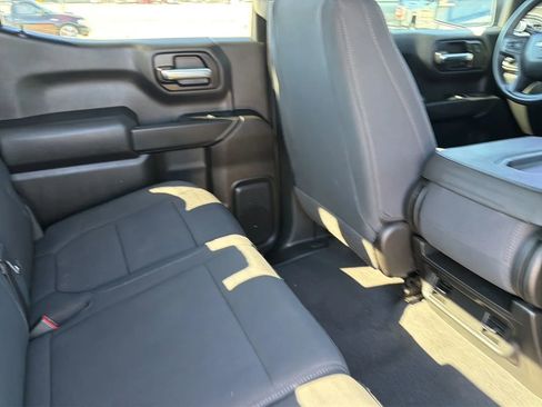 Used 2021 Chevrolet Silverado 1500 Custom image 46