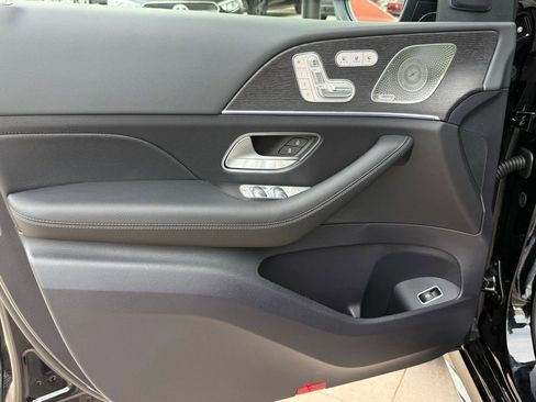 New 2026 Mercedes-Benz GLS 450 4MATIC image 21