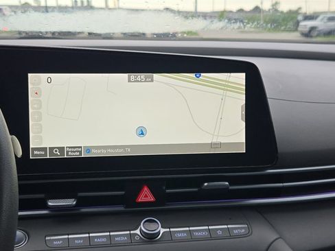 Used 2024 Hyundai Elantra SEL FWD image 13