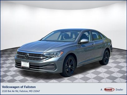 Used 2024 Volkswagen Jetta SE w/ Panoramic Sunroof Package