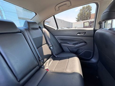 Used 2023 Nissan Altima 2.5 SR image 21