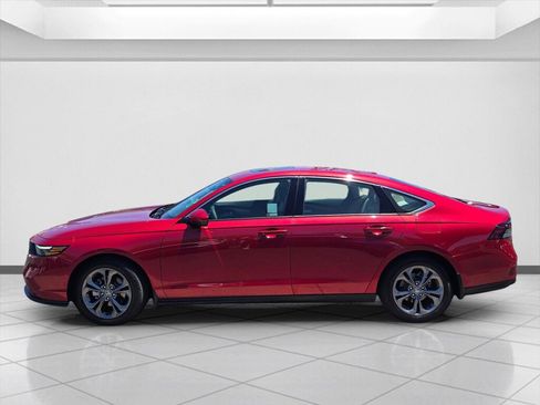 Certified 2024 Honda Accord EX image 8