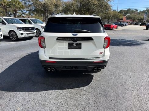 Used 2024 Ford Explorer ST w/ Equipment Group 401A image 7