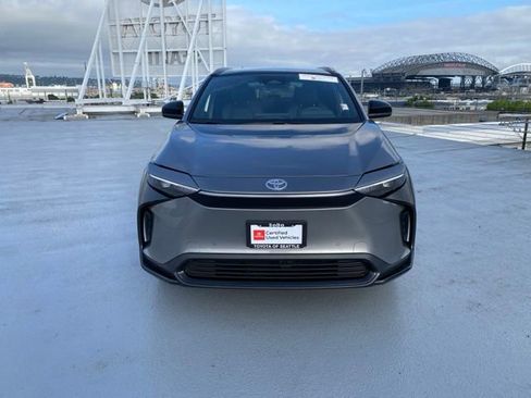 Certified 2024 Toyota bZ4X AWD w/ Weather Package image 5