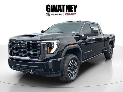Used 2024 GMC Sierra 2500 Denali Ultimate image 3