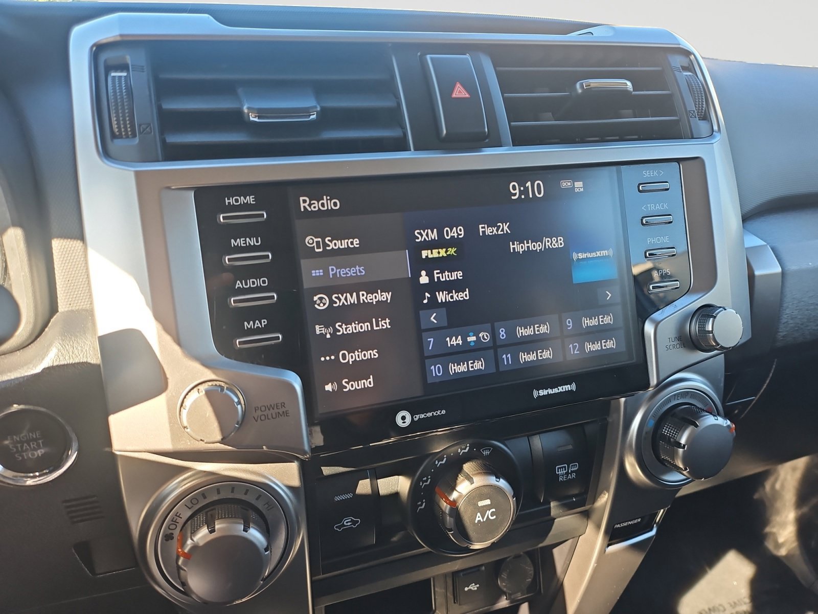 Used 2022 Toyota 4Runner TRD Sport w/ Technology Package AWD/4WD image 28