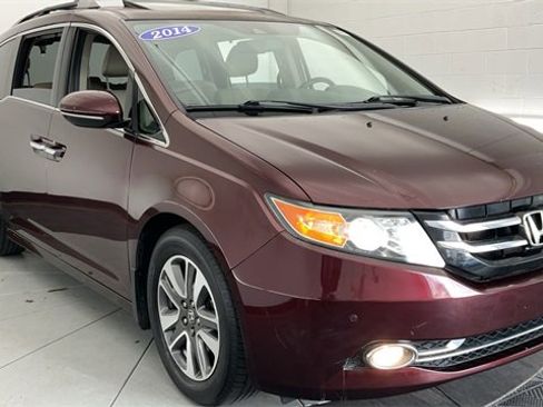Used 2014 Honda Odyssey Touring image 1