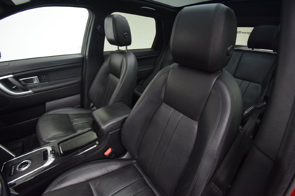 Used 2019 Land Rover Discovery Sport HSE AWD/4WD image 8