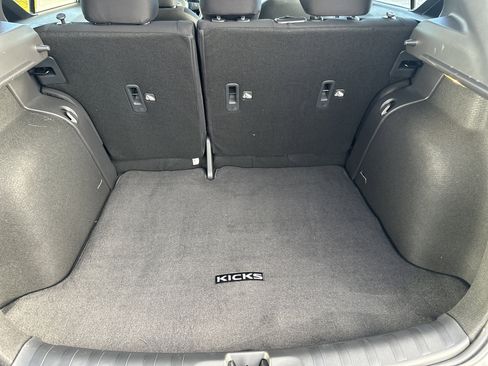 New 2025 Nissan Kicks S image 12