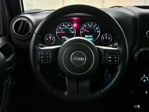 Used 2015 Jeep Wrangler Sport AWD/4WD image 29